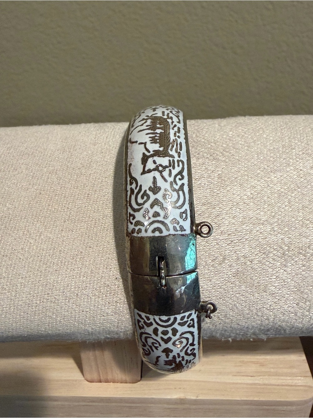 Vintage Siam Sterling Silver White Enamel Hinged Bangle 28.82g - Picture 3 of 5